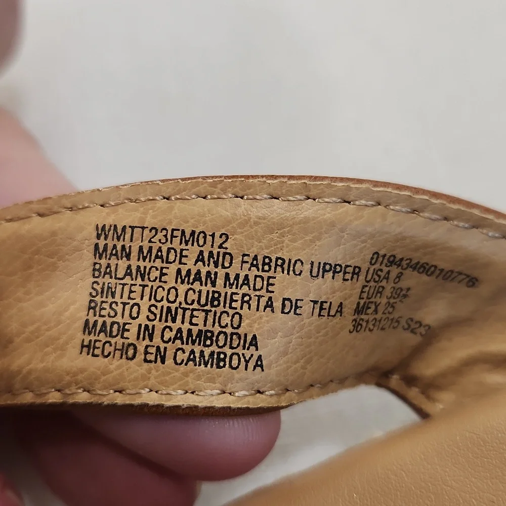 Time And Tru Gold Ankle Strap Espadrille Sandals. EUC. Size 8
